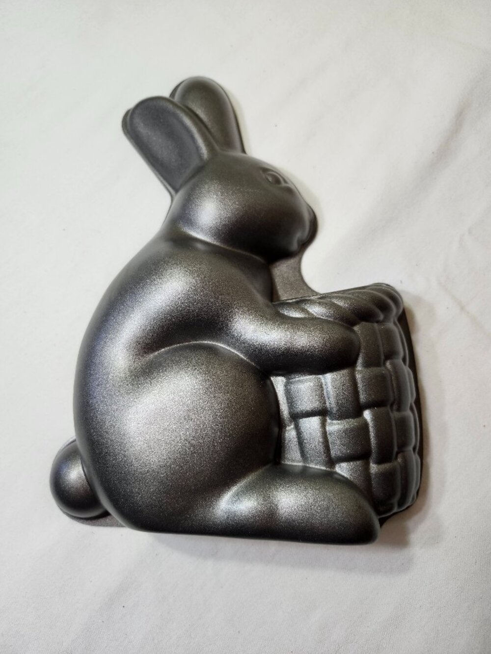 Bunny Metal Baking Pan